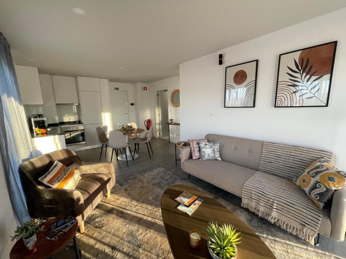 Retiro Em Valenca Apartment Bagian luar foto